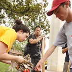 Students Pitch In for Friends and Neighbors Day