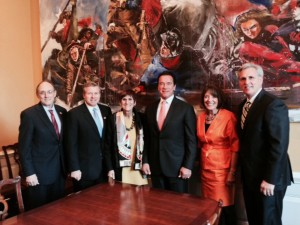 Schwarzenegger met with high-ranking officials to protect federal funding of after-school programs. (Photo/courtesy of USC Price)