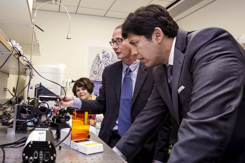Kevin De León says bioscience will continue to be a statewide priority