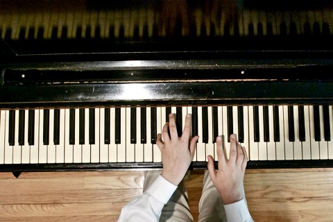 piano keyboard