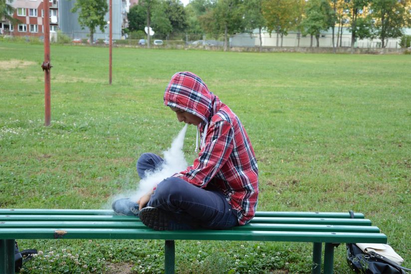 Vapor smoking dangers
