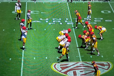 USC 2022 spring football game: Line of scrimmage